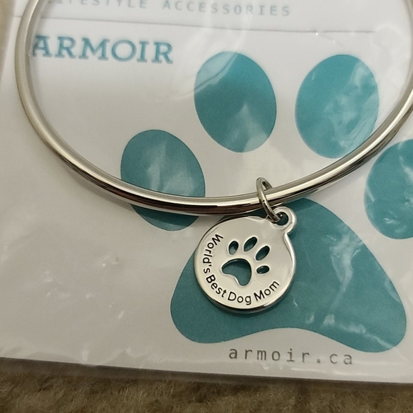 NWT Armoir Fashion World's Best Dog Mom Bangle - Picture 2 of 4